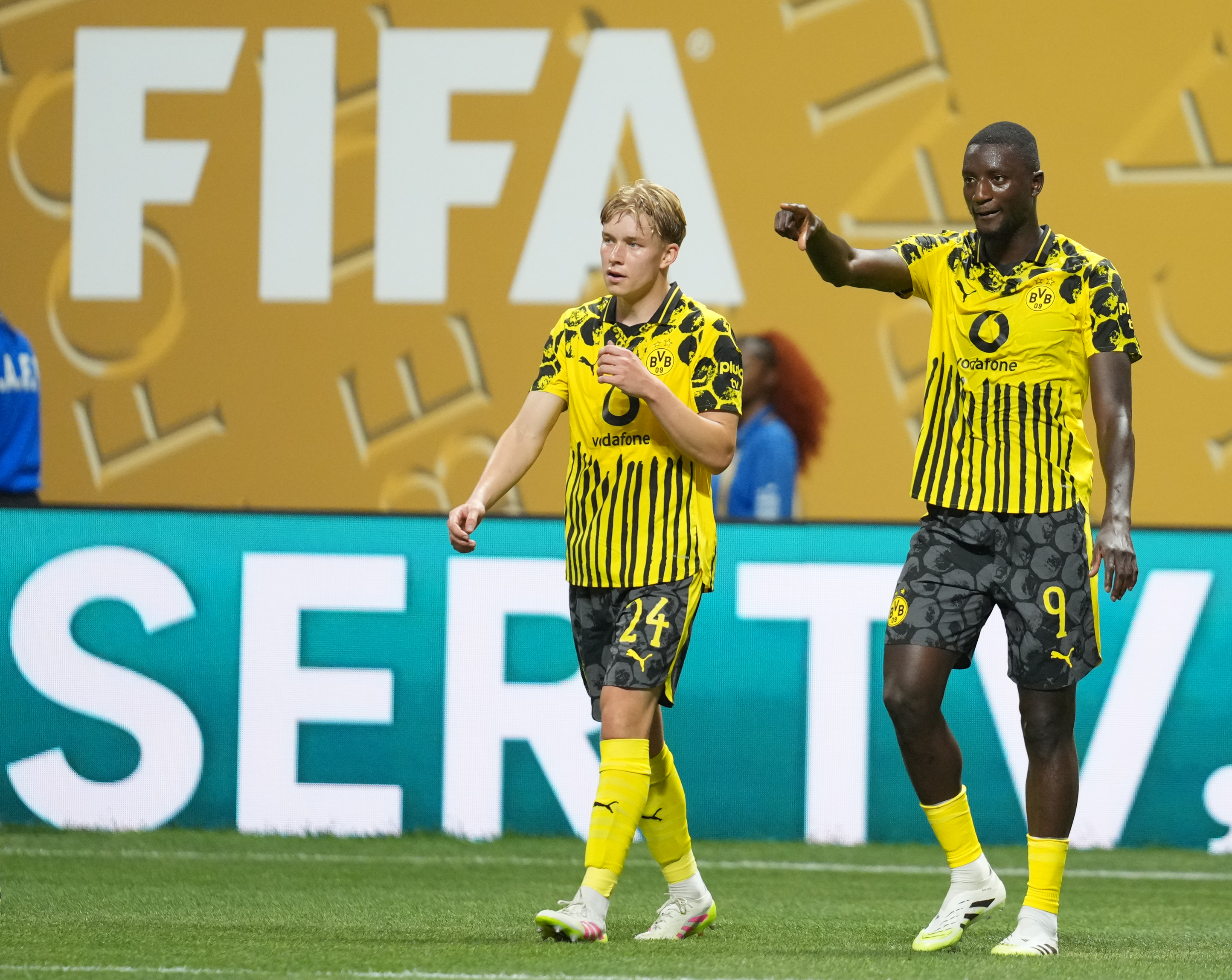 抢庄牛牛-多特蒙德客场击败拉科鲁尼亚，晋级欧冠八强(多特蒙德客场击败拉科鲁尼亚,晋级欧冠八强了吗)